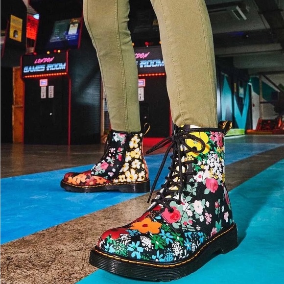 Dr. Martens 1460 Floral Mashup Boot - Picture 8 of 9